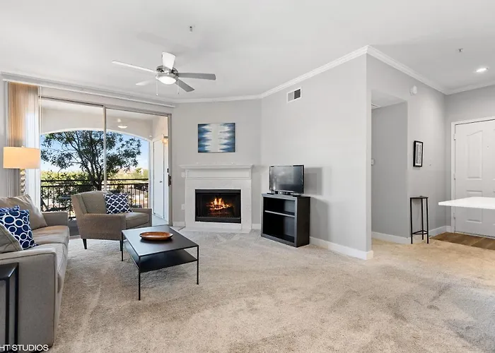 Pure 2 Bed N Mcdowell Mtn Ranch Gym Pool Apartment *