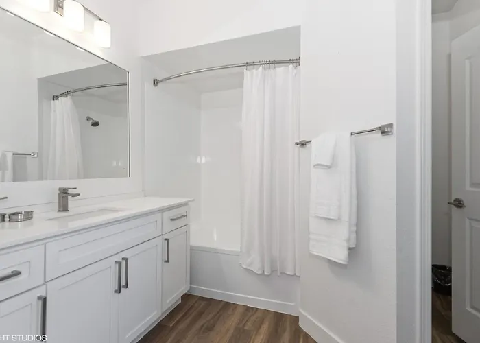 Pure 2 Bed N Mcdowell Mtn Ranch Gym Pool Scottsdale