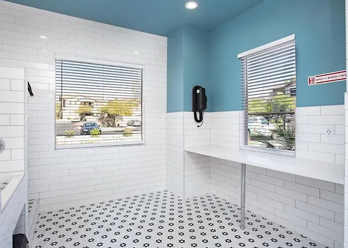Apartment Pure 2 Bed N Mcdowell Mtn Ranch Gym Pool Scottsdale