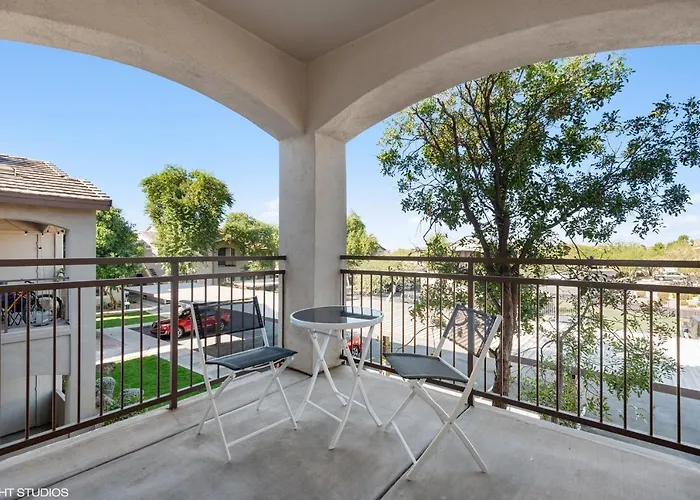 Pure 2 Bed N Mcdowell Mtn Ranch Gym Pool Apartment